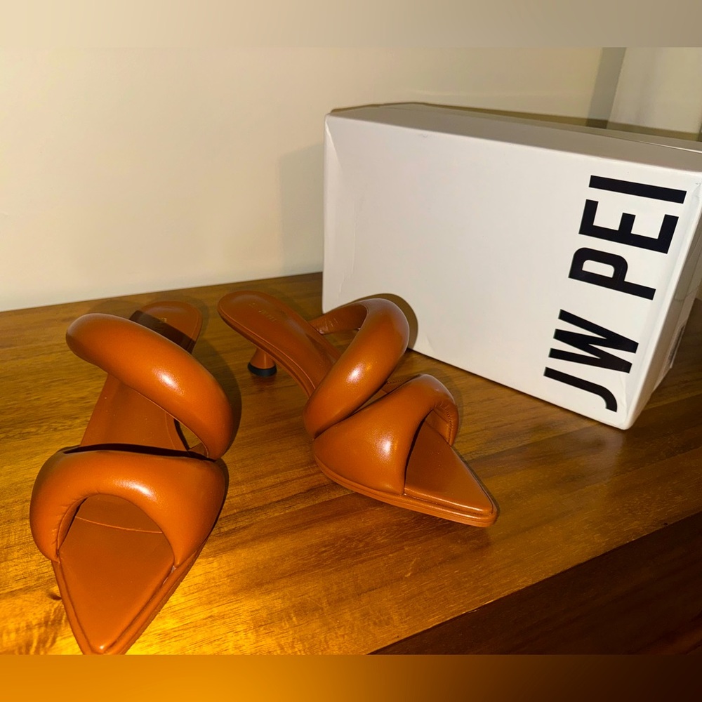 Jw Pei Sara Mule - Caramel Brown